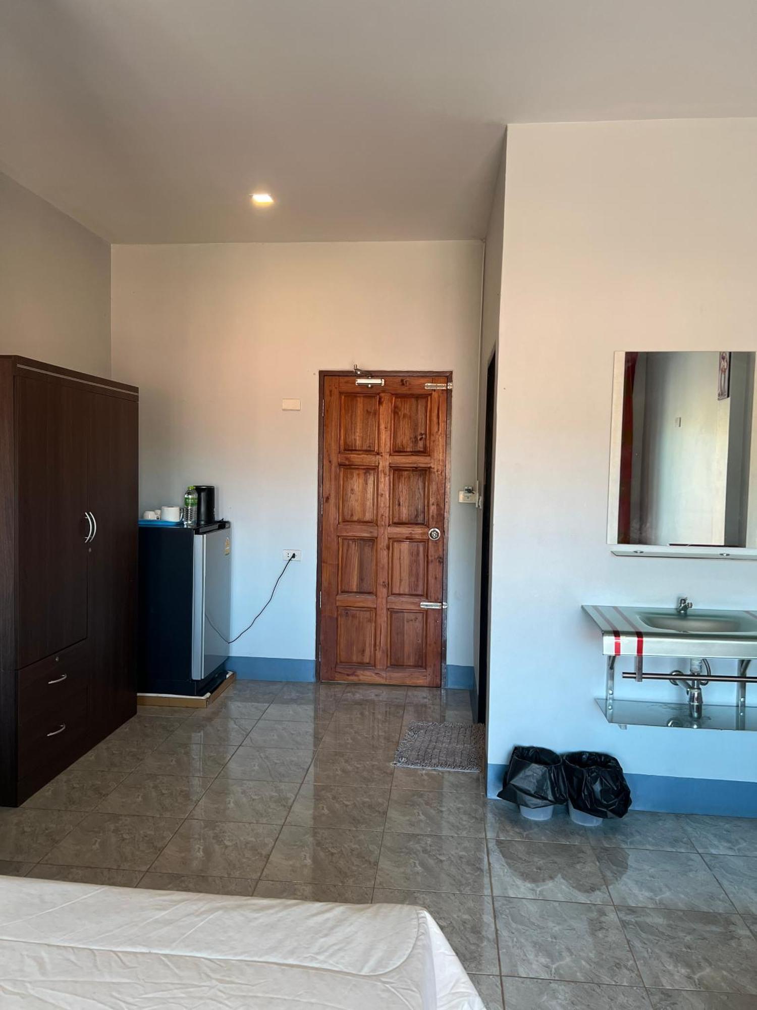 Nare Guest House Ko Lanta Extérieur photo