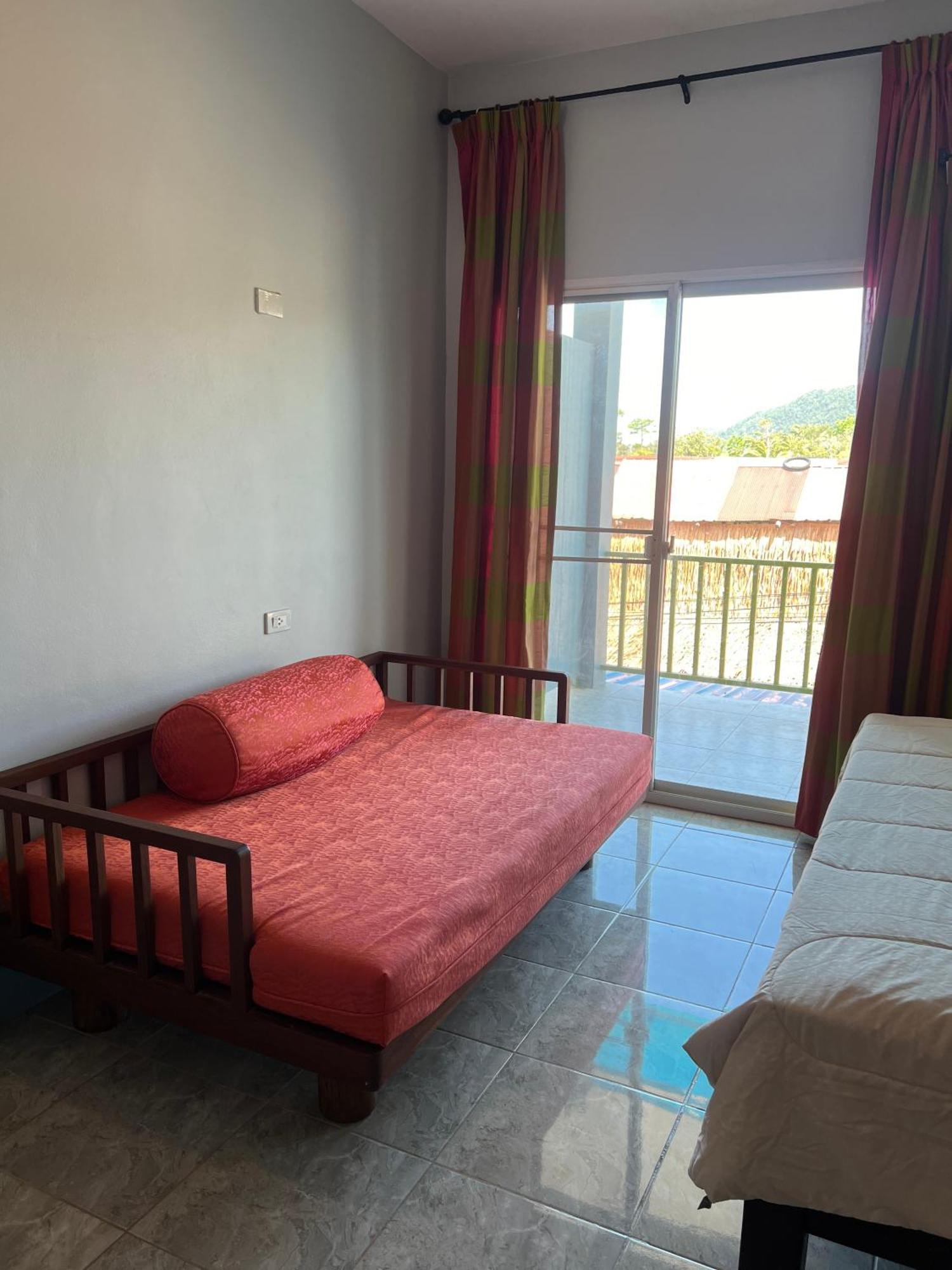 Nare Guest House Ko Lanta Extérieur photo